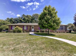 18 Wind Cave Dr, Springfield, IL 62712