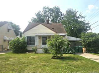 29263 Barton St, Garden City, MI 48135