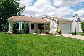 1st image of 1072 Crestwood Ln