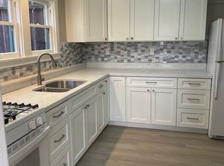 741B Mountain View Ave, Petaluma, CA 94952