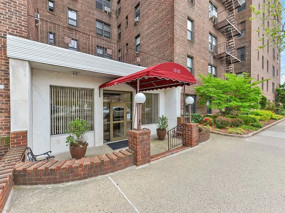 1st image of 71-11 Yellowstone Blvd APT 6M