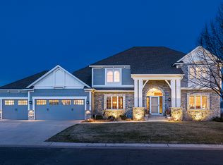 1551 Sandbar Cir, Waconia, MN 55387