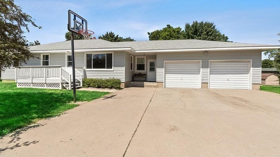 236 Knollwood St W, Annandale, MN 55302 Zillow