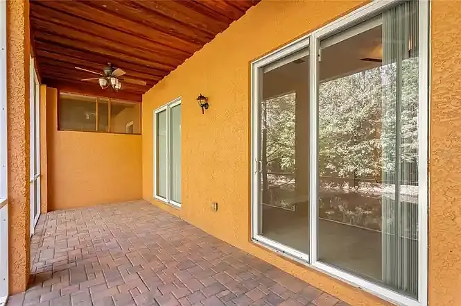 Screened Lanai 2