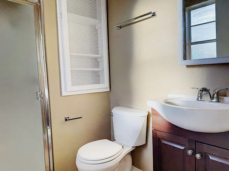 2837 Lowell Dr — Photo 15