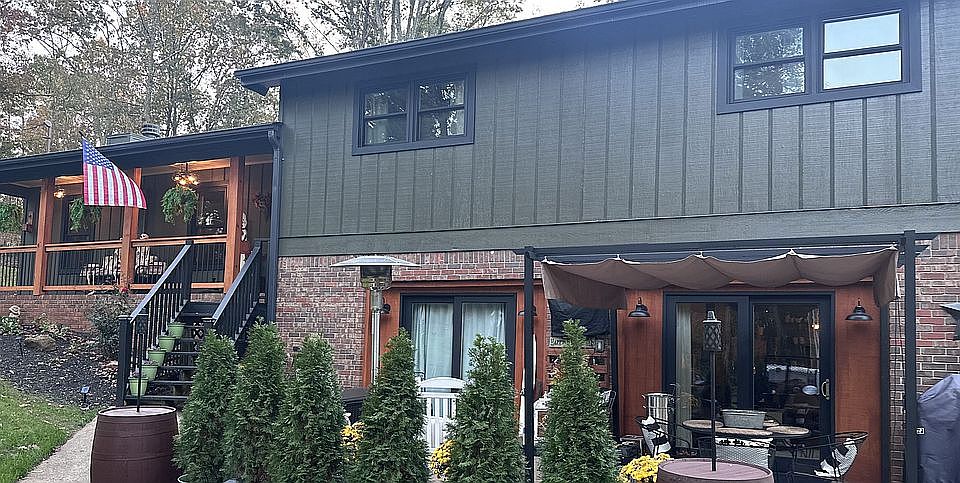 1st image of 140 Little Brook Dr
