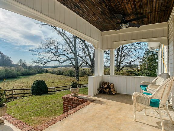 3rd image of 2341 County Road 561