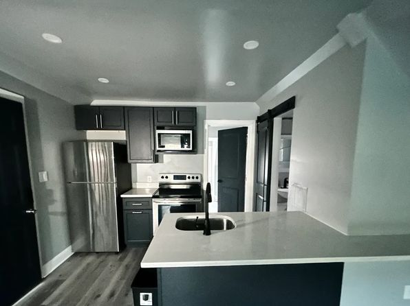 630 E 9th Ave FLOOR 3