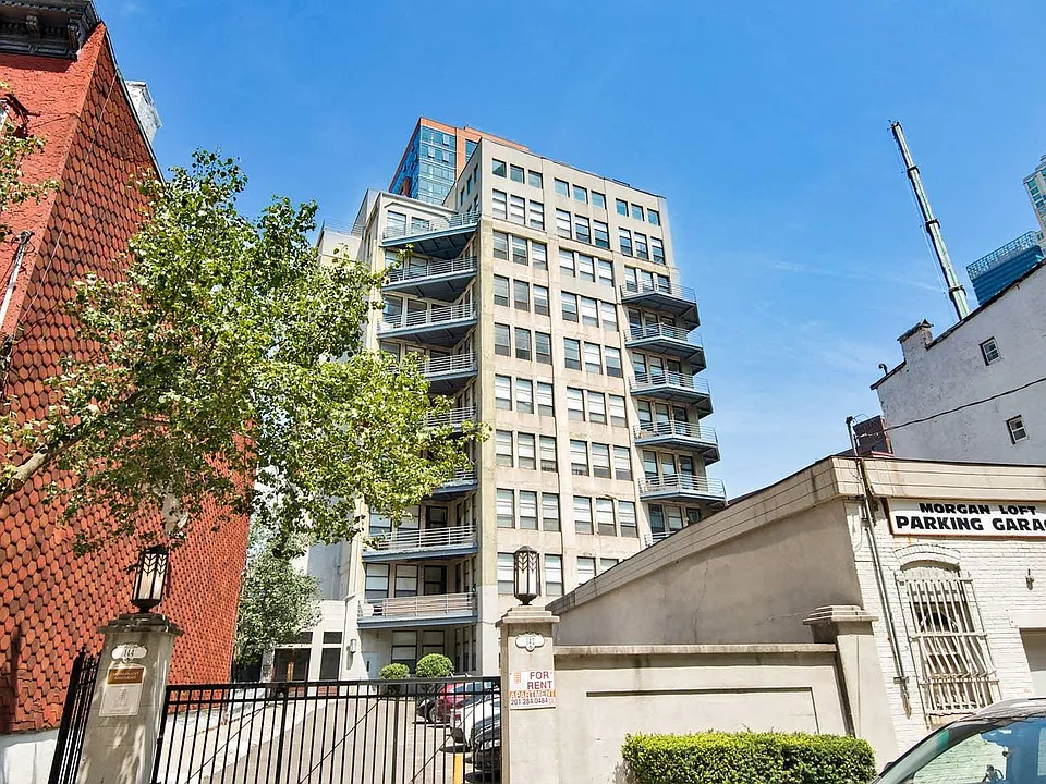 142-144 Steuben St