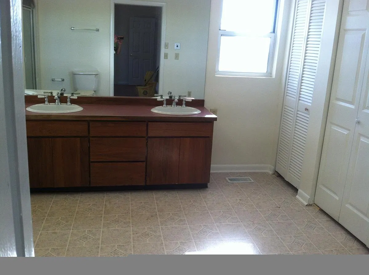 3 bed, 1820 sqft, $1,900 — Photo 2