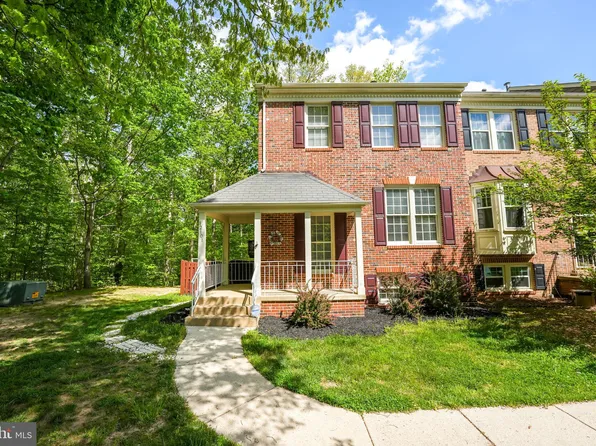 12101 Derriford Ct, Woodbridge, VA 22192