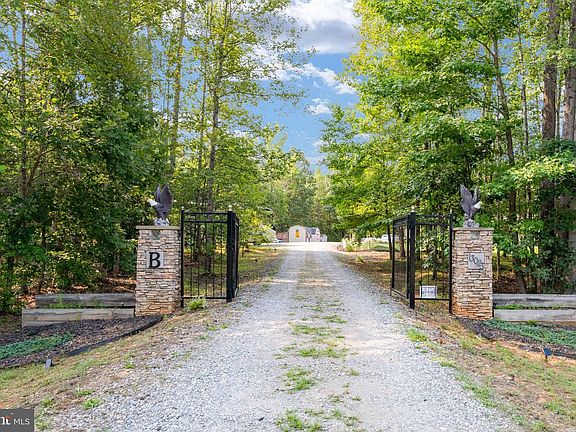 4th image of 13023 Stonewall Jackson Rd