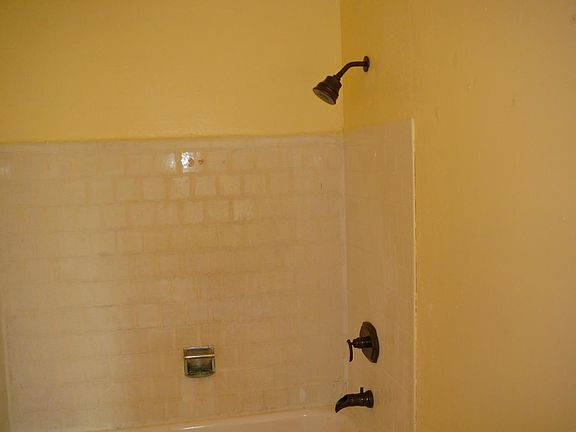 3rd image of 15380 Chipman Ln #5380