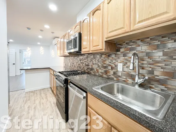 24-10 23rd Street image 4 of 13