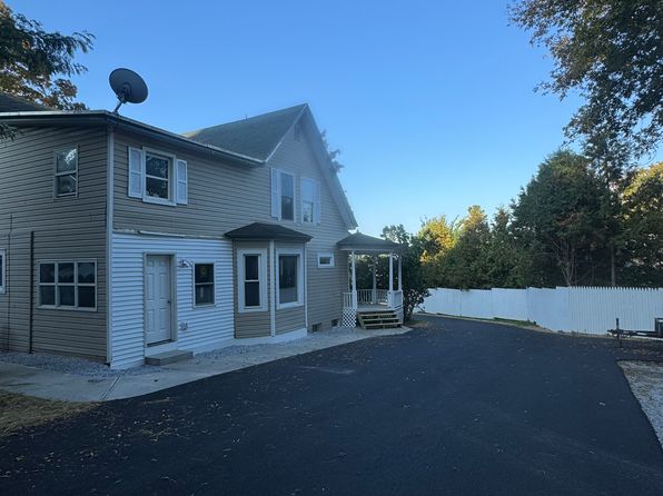 209 N Main St #209