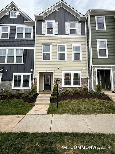 770 Park Ridge Dr Photo 1