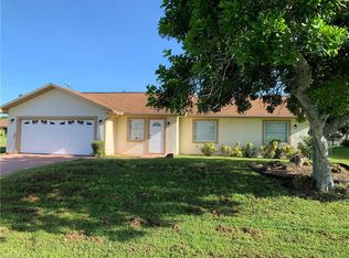 105 NE 12th Ter, Cape Coral, FL 33909