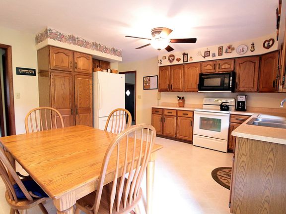 5th image of 3427 Conklin Ct