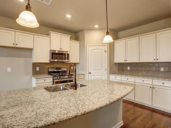 5th image of 5623 Glenalden Lot 513