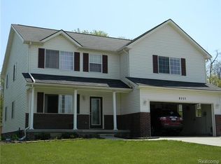 5111 Hickory Trl, Grand Blanc, MI 48439