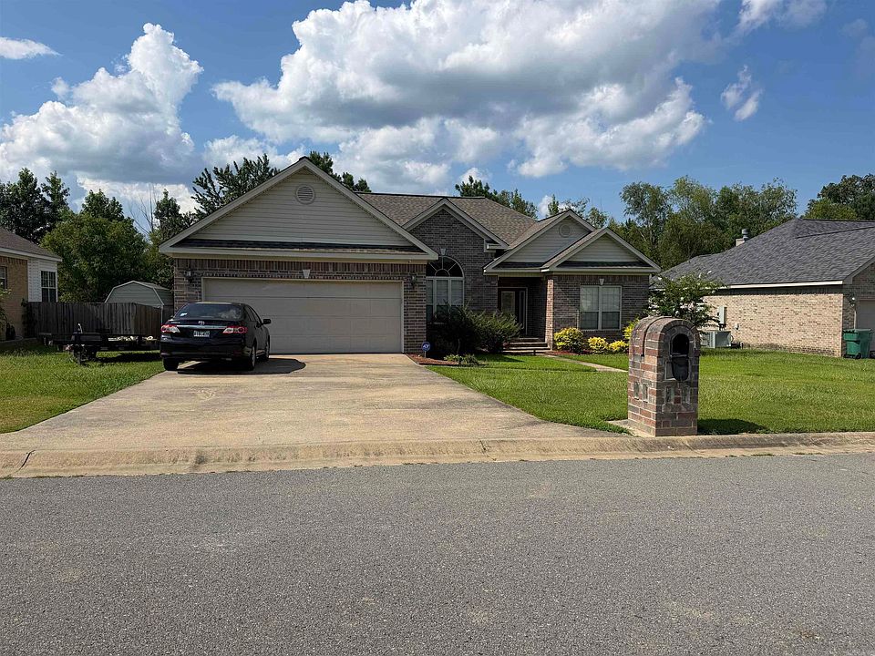 1st image of 121 Farah Dr