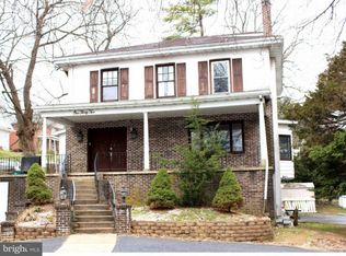 132 W Wyomissing Blvd, West Lawn, PA 19609