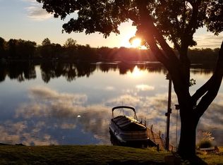 6100 Bullard Rd, Fenton, MI 48430