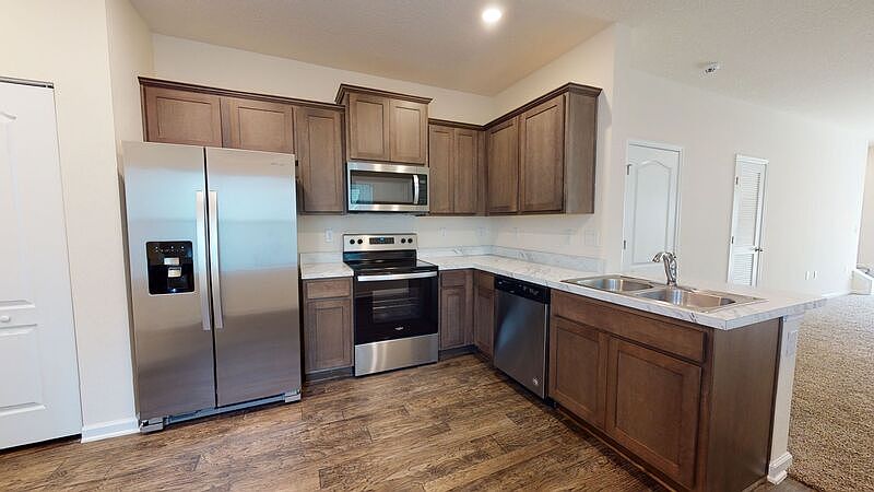 1st image of 270 Aralia Ln