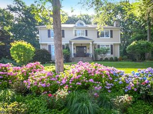 27 Ox Bow Ln, Summit, NJ 07901