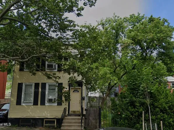 39 Myrtle Avenue, Albany, NY 12202
