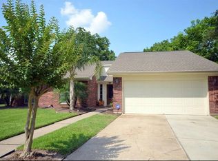 11007 Kirkvale Dr, Houston, TX 77089