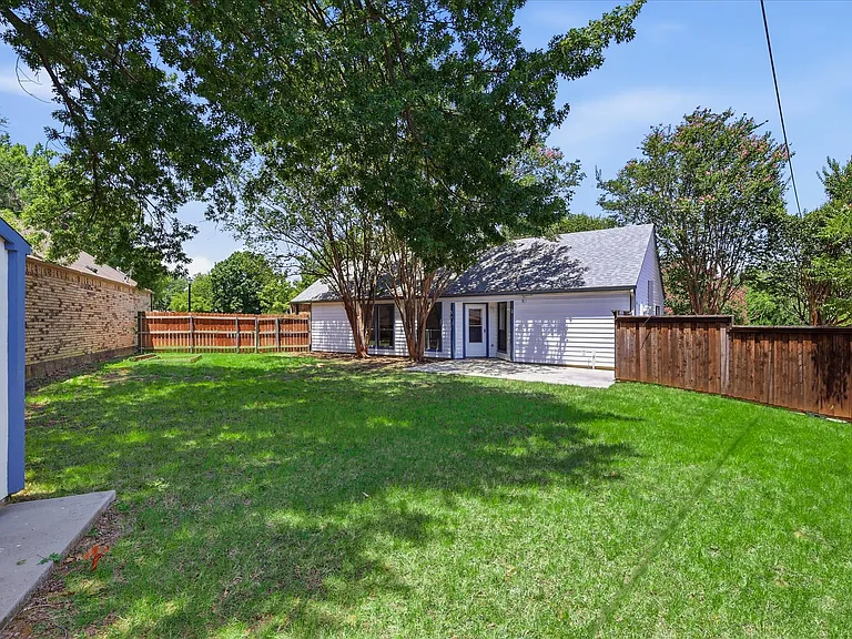102 Pinyon Ln — Photo 17