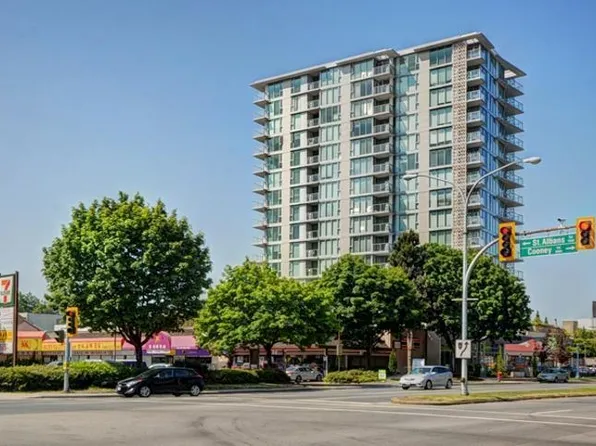 8288 Granville Ave #1801, Richmond, BC V6Y 0H6