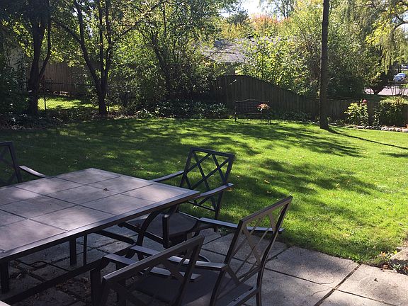 5th image of 17 W Eden Ct