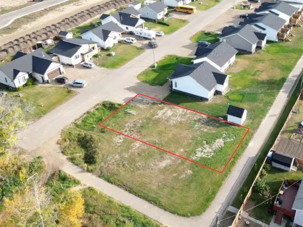 10505 105th St, Mackenzie County, AB T0H 2H0