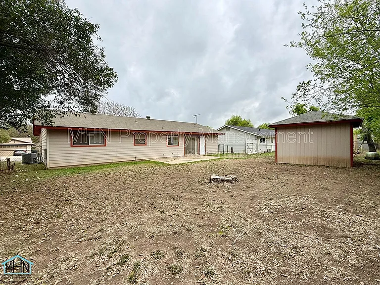 9607 Gold Hill Dr — Photo 18