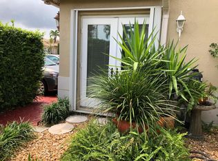 9118 SW 157th Ct, Miami, FL 33196