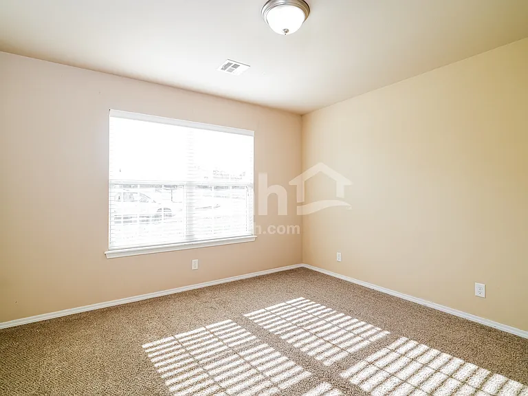 7405 S Elder Ave — Photo 13