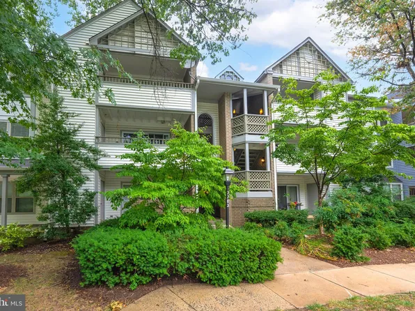 7703 Lafayette Forest Dr #2B, Annandale, VA 22003