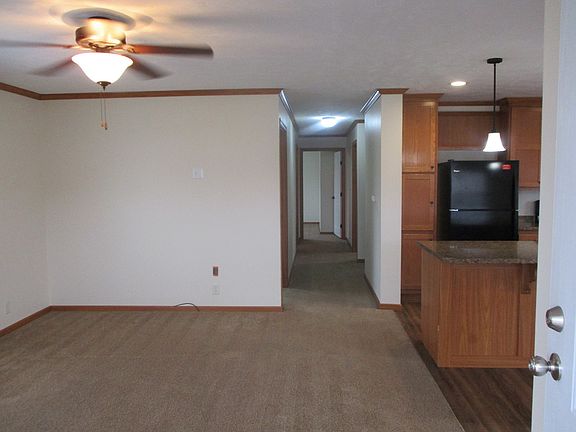 4th image of 43600 Park Dr W #431