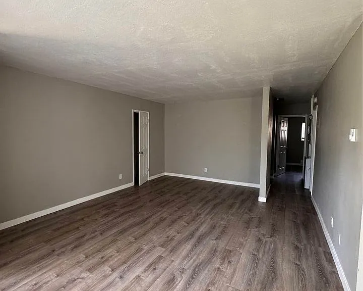 Aspen Meadows — Photo 24