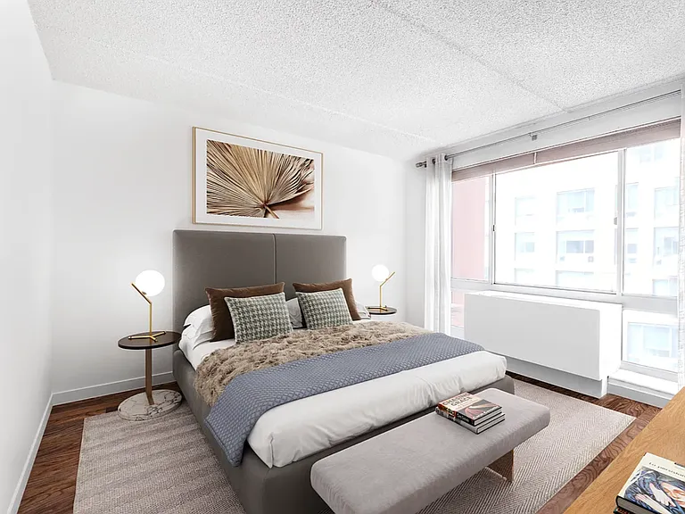 555 W 23rd St #S9Q — Photo 4