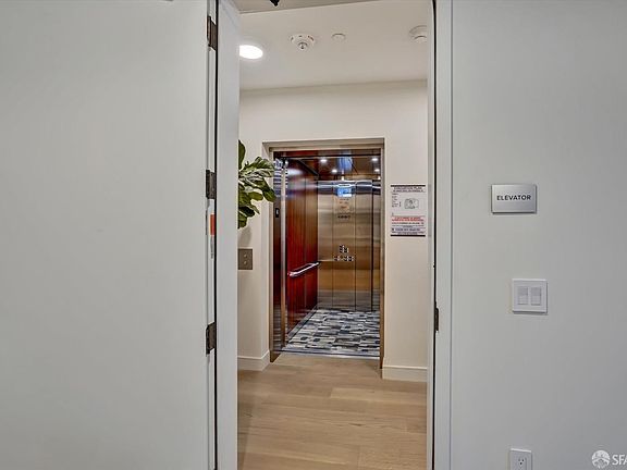 4th image of 150 Eureka St Unit 401
