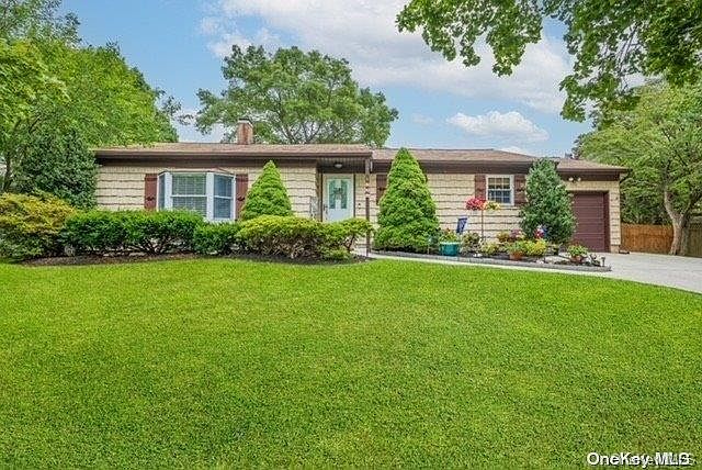1st image of 95 Balin Avenue