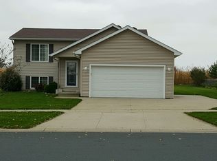 808 5th Ave NE, Kasson, MN 55944