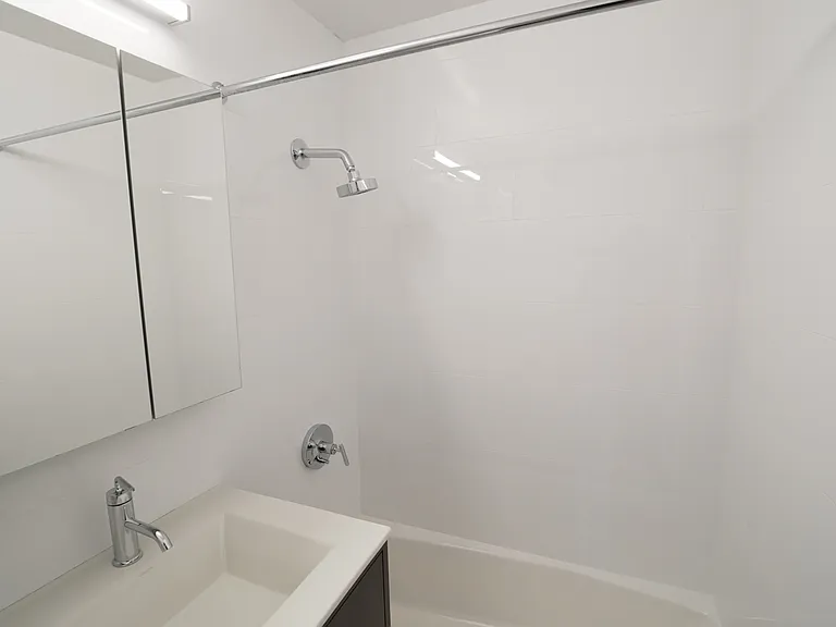 444 E 82nd St #29F — Photo 8