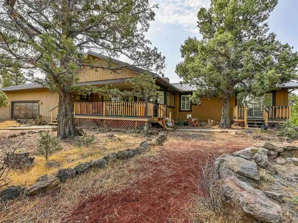 16110 Indian Hill Dr, Weed, CA 96094
