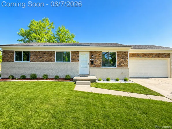 25101 Masch Ave, Warren, MI 48091