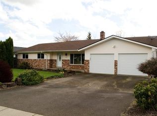 1687 SE Miller Ave, Dallas, OR 97338