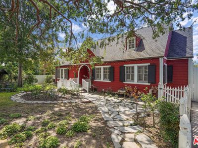 3611 Grand View Blvd, Los Angeles, CA, 90066